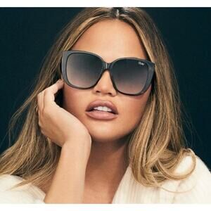 QUAY Australia Polarized "Ever After" Sunglasses Oversized Sunnies Quiet Luxury